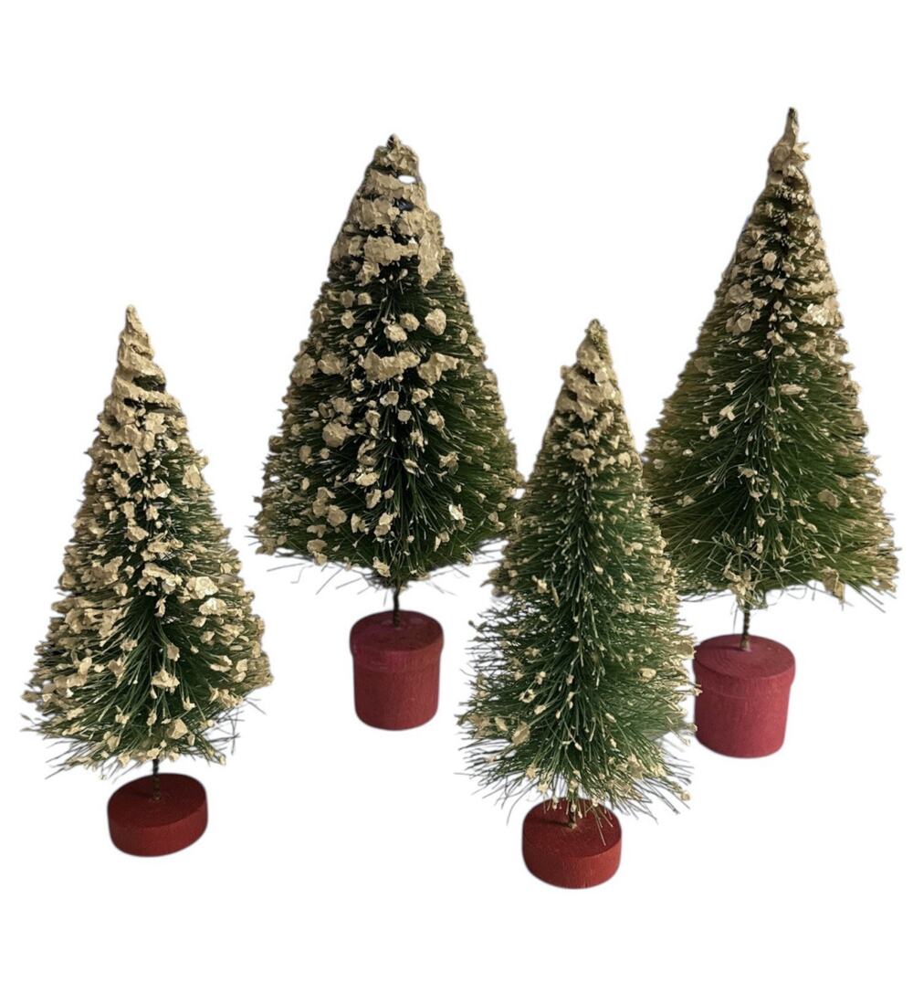Vtg Bottle Brush Sisal Christmas Trees Flocked Red Wood Base 5.5” X 7.5” Set 4